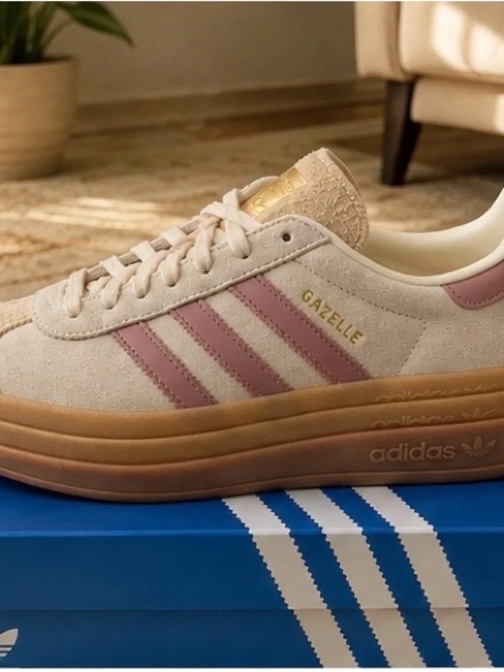 Adidas Women's Gazelle Bold JS3893 Cream White / Warm Clay